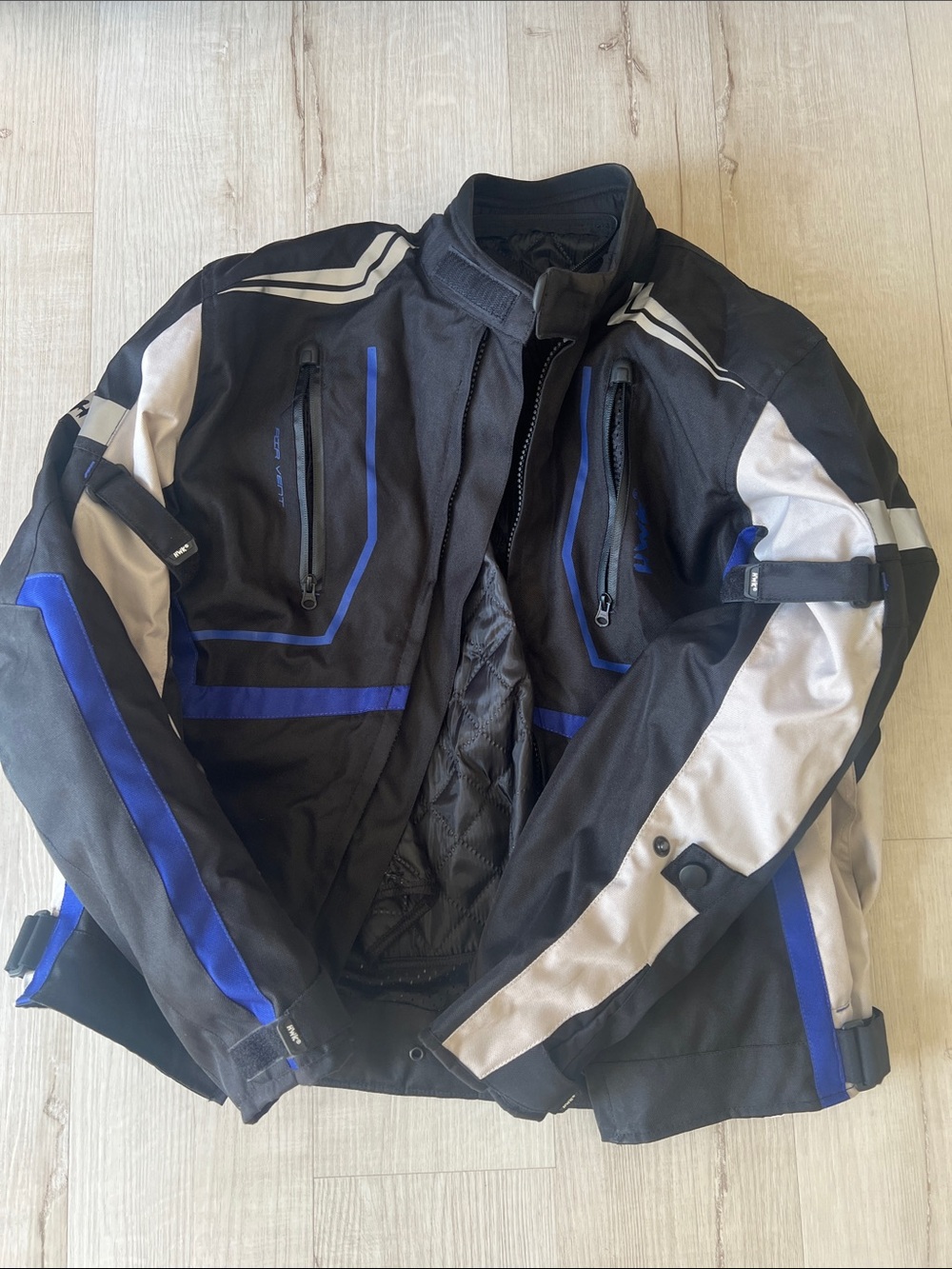 Men's Black Blue & Gray Ski Jacket - Performance Snowboard Coat